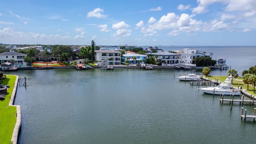 52 Sandpiper Rd, Tampa, FL for sale - Aerial - Image 2 of 8