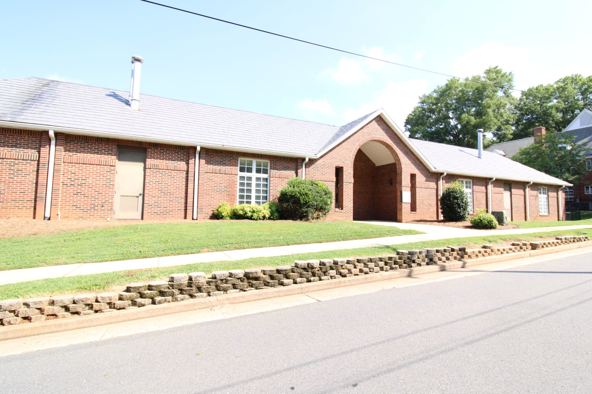 50 Donnie Ave NW, Concord, NC for lease Interior Photo- Image 1 of 17