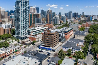 933 17th Ave SW, Calgary, AB - Aerial map view