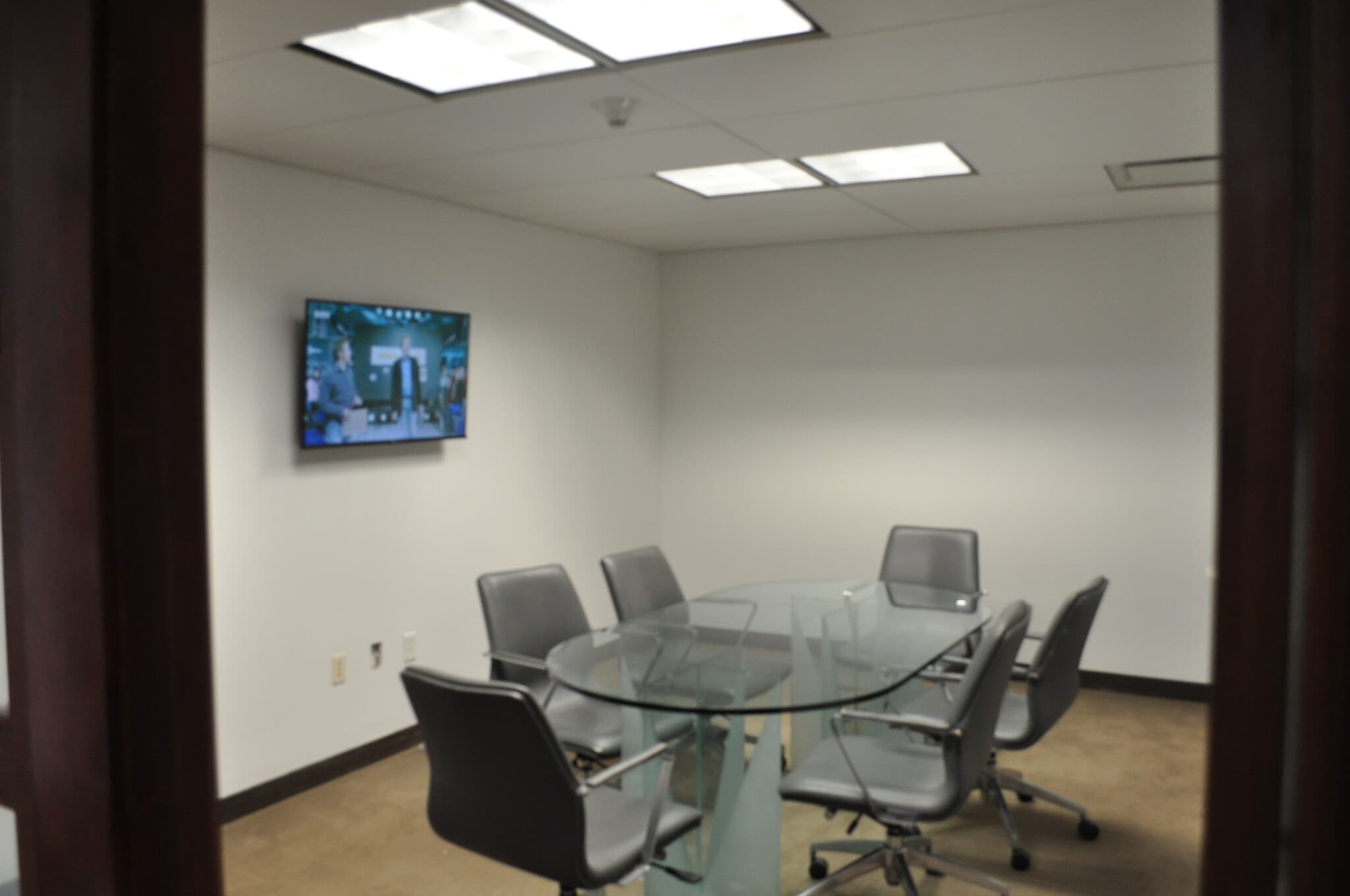 555 Pleasantville Rd, Briarcliff Manor Village, NY for lease Building Photo- Image 1 of 1