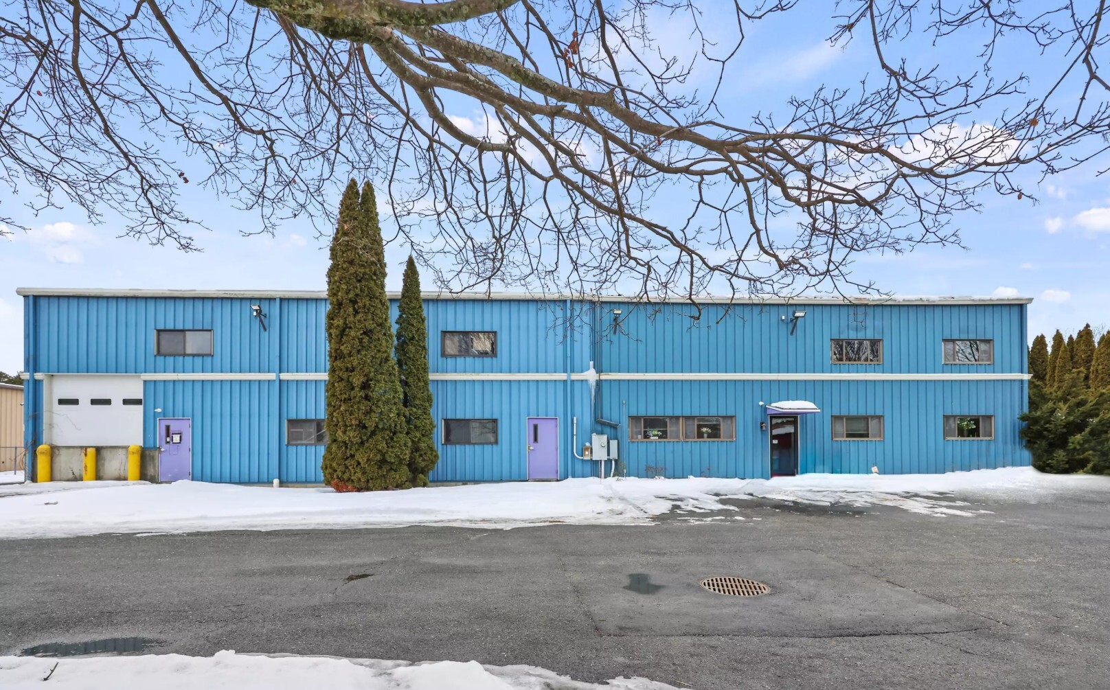 8 Run Way, Lee, MA for sale Primary Photo- Image 1 of 5