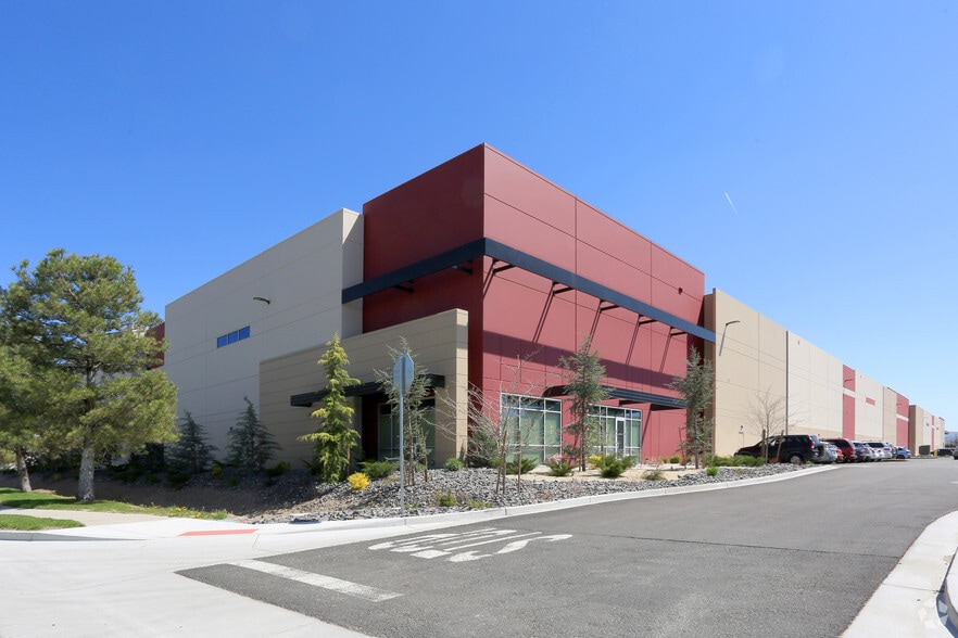 855 Sandhill Rd, Reno, NV for lease - Building Photo - Image 3 of 3