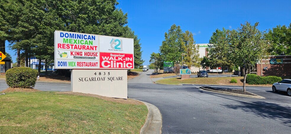 4835 Sugarloaf Pky, Lawrenceville, GA à louer - Photo du bâtiment - Image 2 de 11