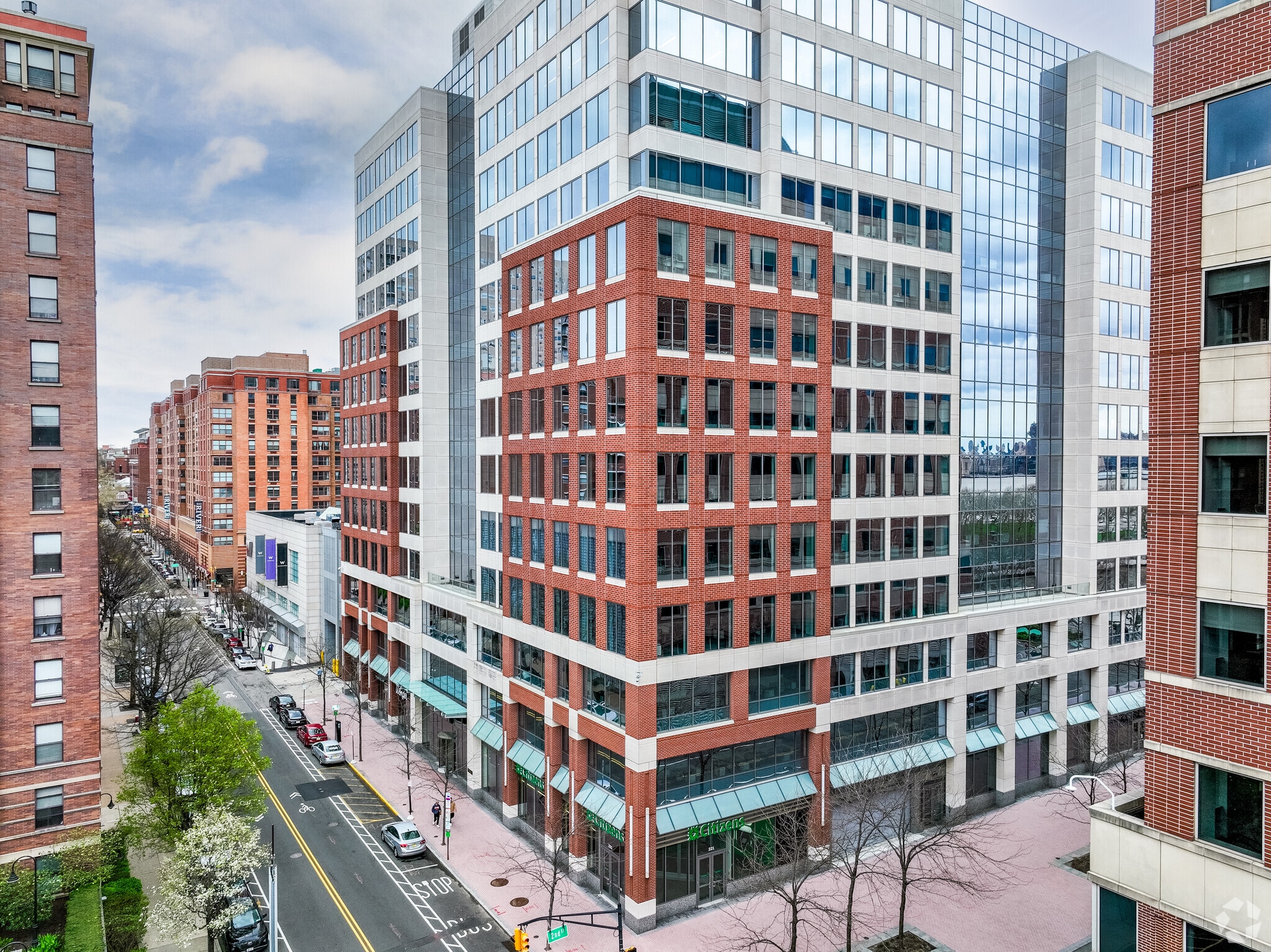 221 River St, Hoboken, NJ à louer Photo principale- Image 1 de 19