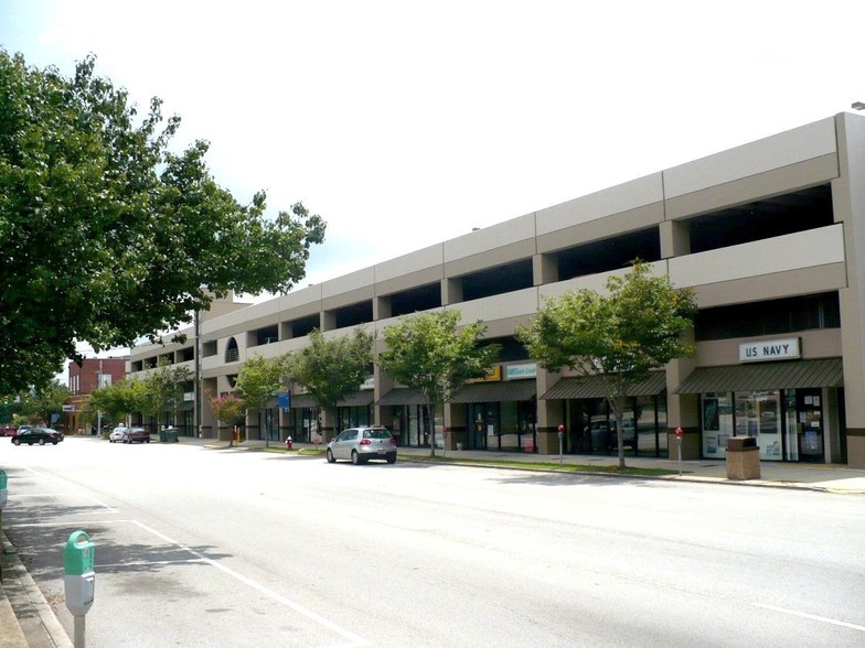 1301-1331 Assembly St, Columbia, SC for lease - Building Photo - Image 2 of 4