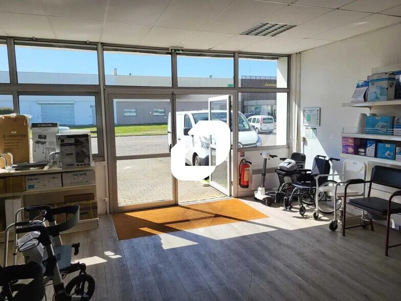 Bureau dans Pessac à louer - Photo intérieure - Image 3 de 8