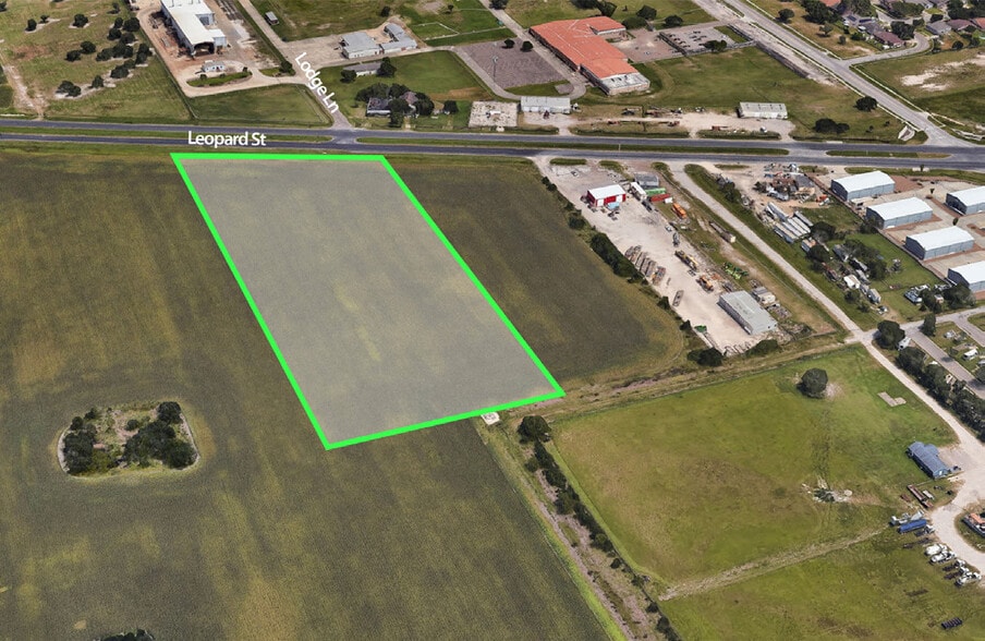 8349 Leopard St, Corpus Christi, TX for sale - Building Photo - Image 2 of 6