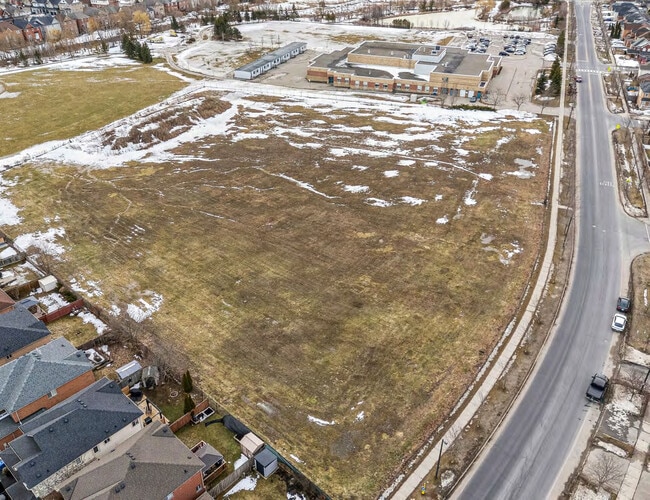 Plus de détails pour 0 Thornlodge Dr, Keswick, ON - Terrain à vendre