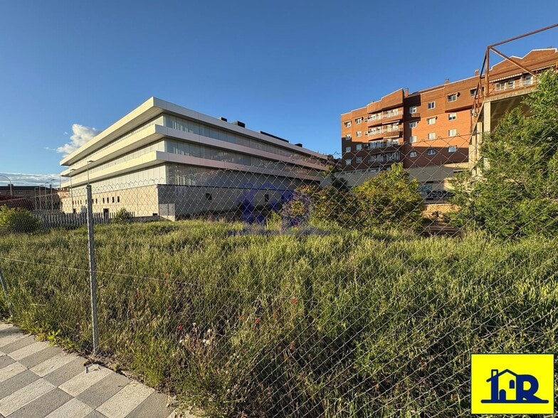 Land in Cuenca, Cuenca for sale - Building Photo - Image 2 of 4