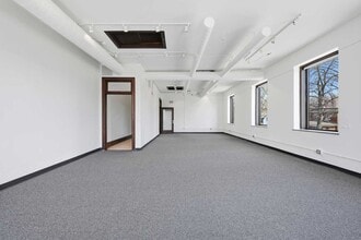 1300-1304 NE 2nd St, Minneapolis, MN for lease Interior Photo- Image 1 of 3