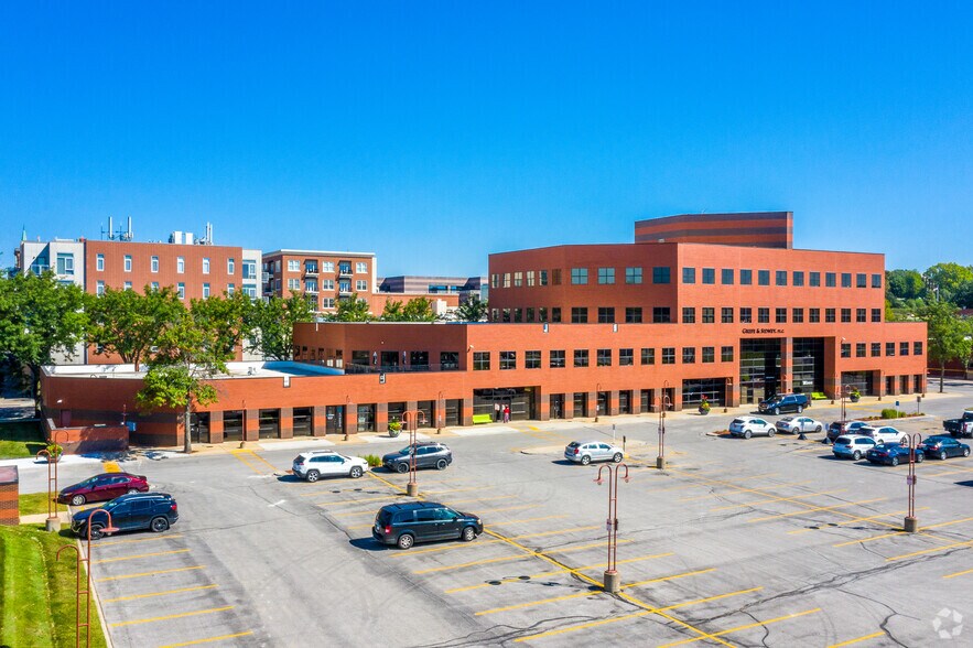 500 E Court Ave, Des Moines, IA à louer - Photo du bâtiment - Image 2 de 6