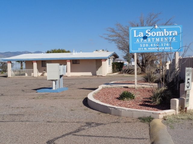 311 N Huachuca Blvd, Huachuca City, AZ à vendre - Photo principale - Image 1 de 1