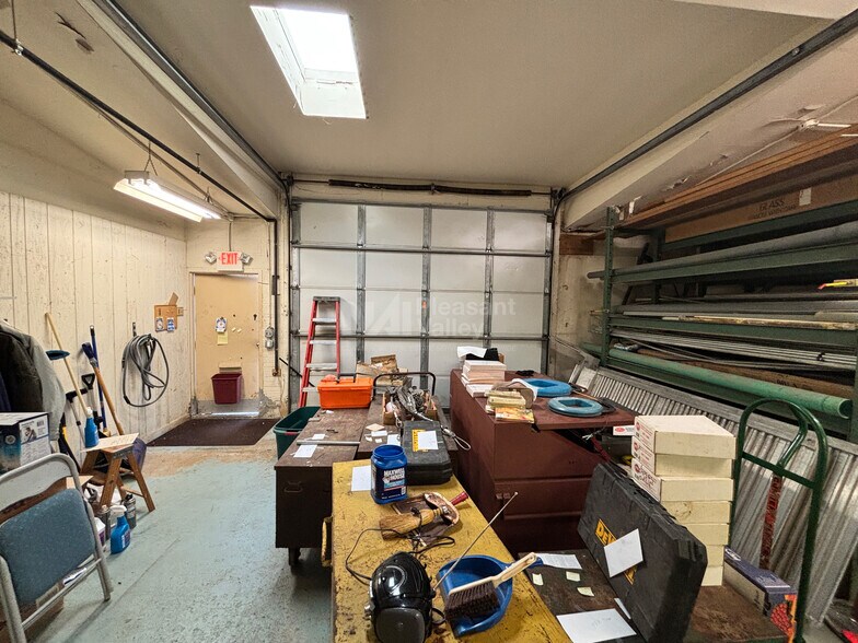 4170 Ruple Rd, South Euclid, OH à vendre - Photo du bâtiment - Image 2 de 4