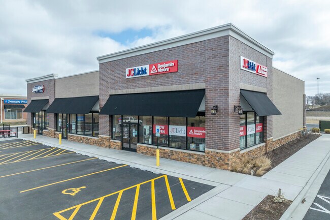 More details for 12860 Il-47, Huntley, IL - Retail for Sale