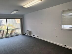 3029 M St NW, Washington, DC for lease Interior Photo- Image 2 of 6