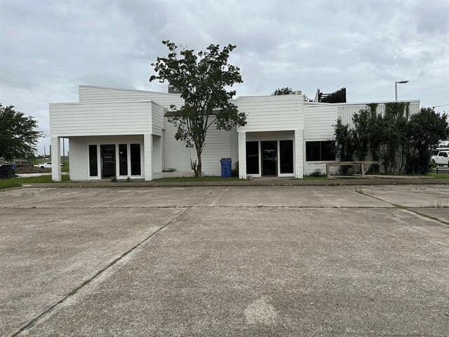 1528 E Prien Lake Rd, Lake Charles, LA à louer - Photo principale - Image 1 de 5