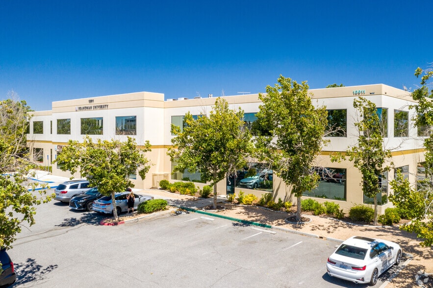 13911 Park Ave, Victorville, CA for sale - Building Photo - Image 3 of 38