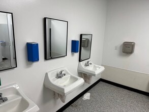 2600 Prado Ln, Marietta, GA for lease Building Photo- Image 2 of 7