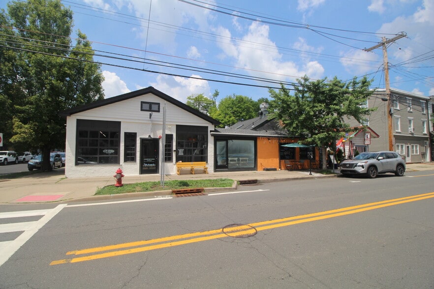 49 N Main St, Lambertville, NJ à vendre - Photo principale - Image 1 de 29