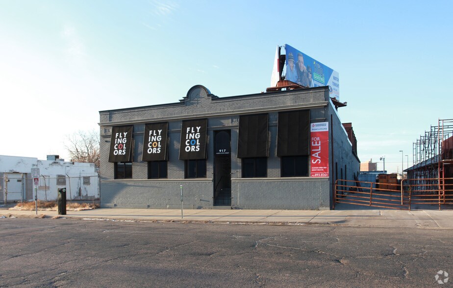 917 N 5th St, Minneapolis, MN à louer - Photo du bâtiment - Image 2 de 11