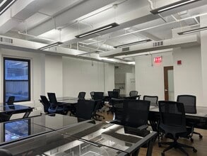 8 W 38th St, New York, NY for lease Interior Photo- Image 2 of 7