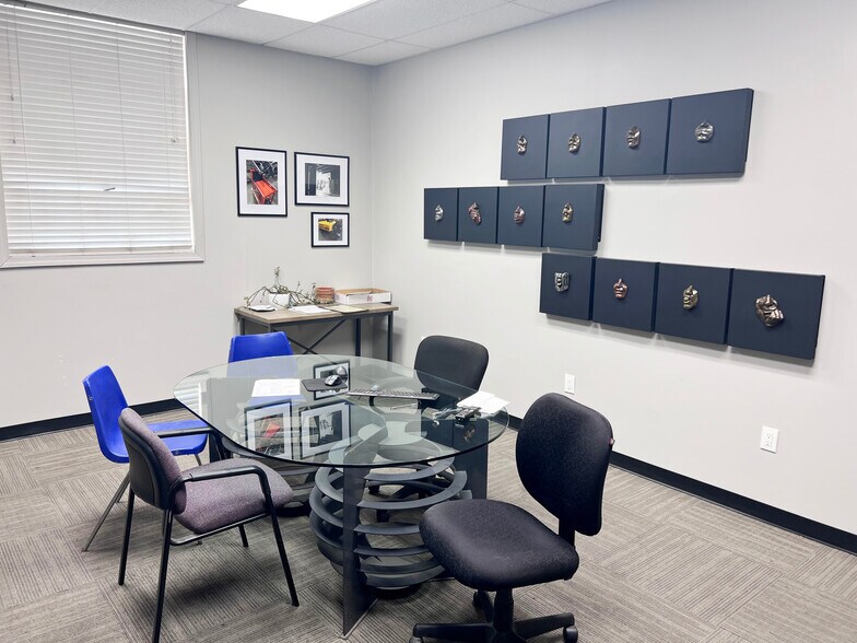 5000 E 59th St, Kansas City, MO à vendre - Photo intérieure - Image 2 de 6