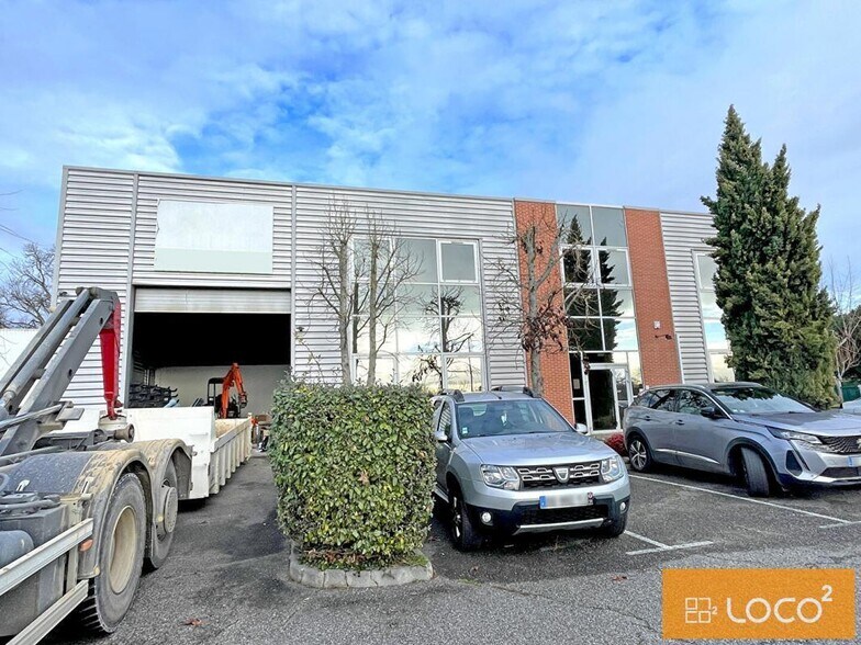 12 Rue Michel Labrousse, Toulouse à louer - Photo du bâtiment - Image 3 de 5