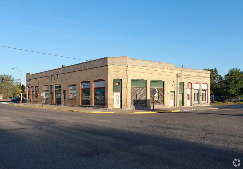 104-108 Centre St E, Royalton, MN for sale - Primary Photo - Image 1 of 1