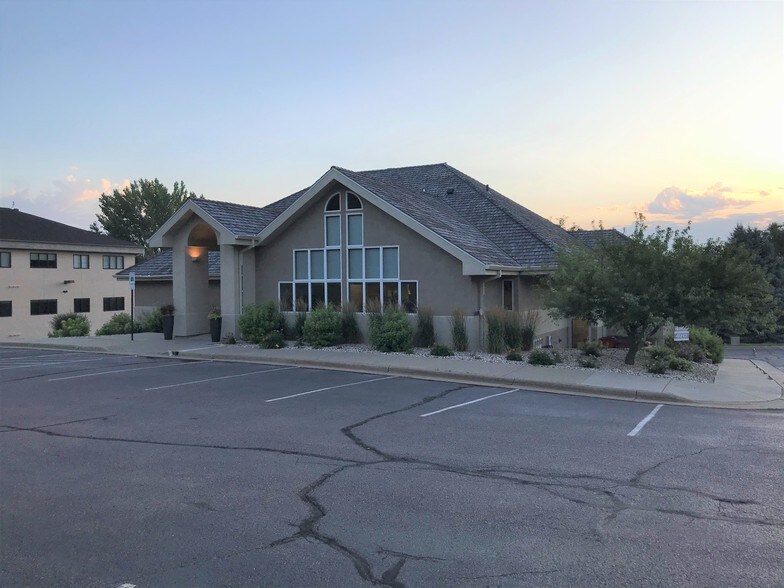 4904 S Minnesota Ave, Sioux Falls, SD à vendre - Photo du bâtiment - Image 2 de 14