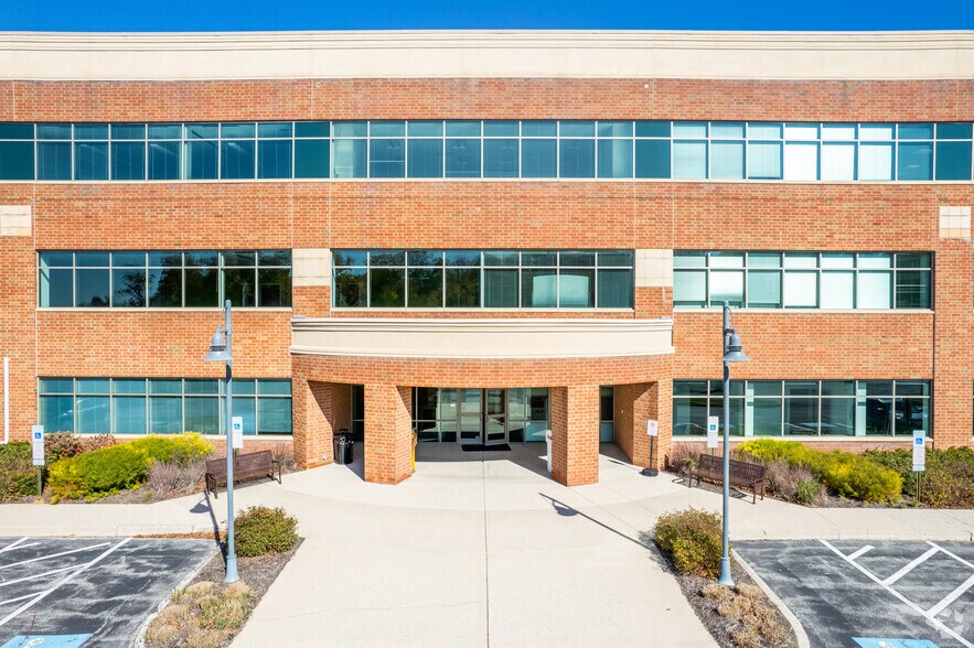 600 Eagleview Blvd, Exton, PA à louer - Photo du bâtiment - Image 3 de 15