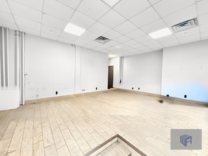 11 Meserole St, Brooklyn, NY à louer Photo intérieure- Image 2 de 5