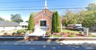 Plus de détails pour 656 Cherry St, Hendersonville, NC - Spécialité à vendre