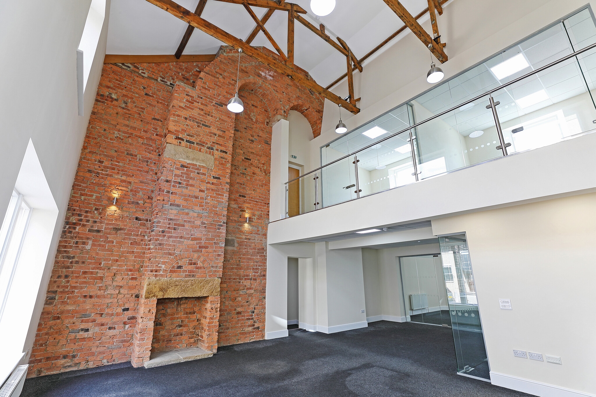 31 Regent St, Barnsley for lease Interior Photo- Image 1 of 23