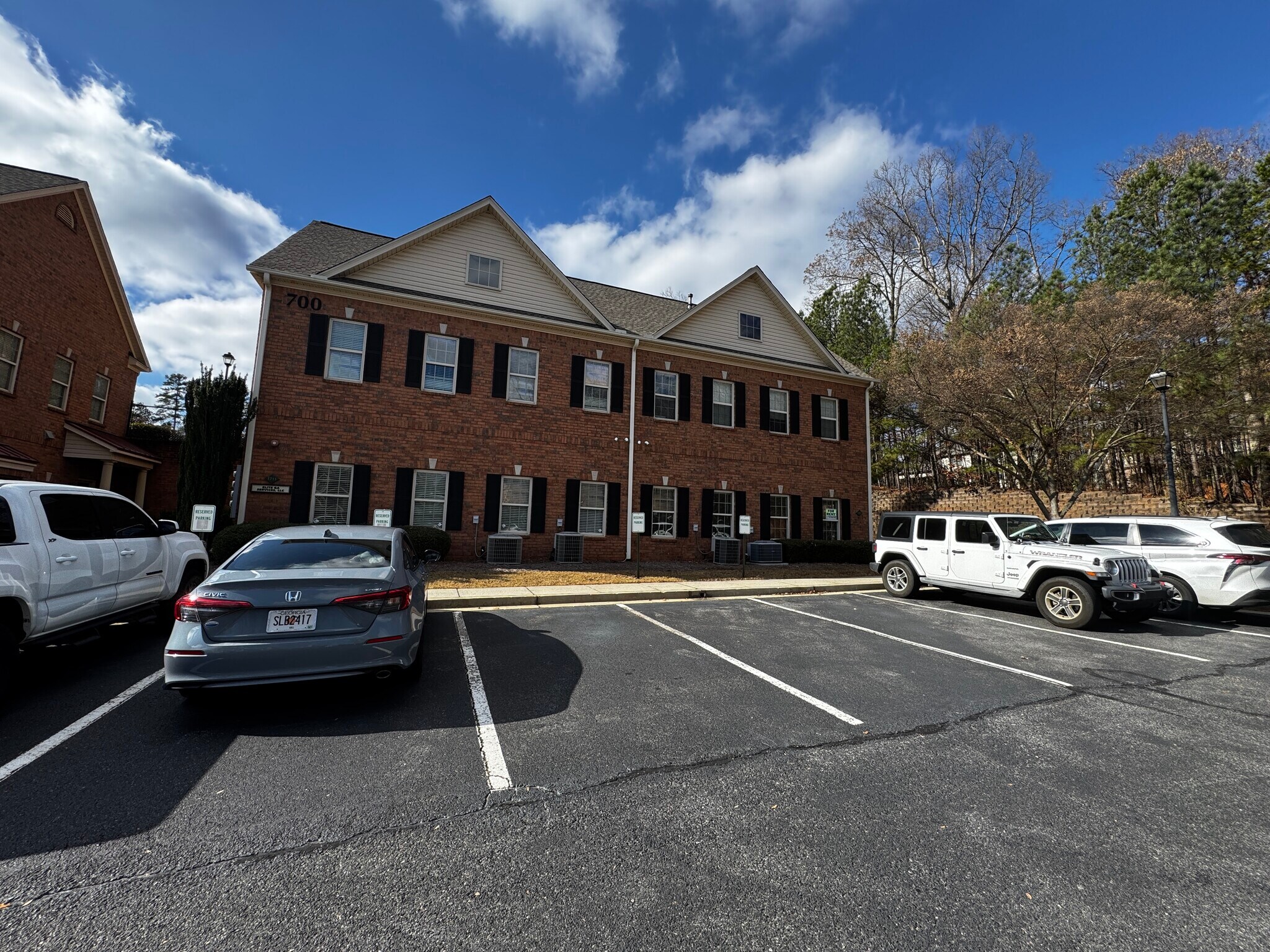 4485 Tench Rd, Suwanee, GA for lease Building Photo- Image 1 of 10