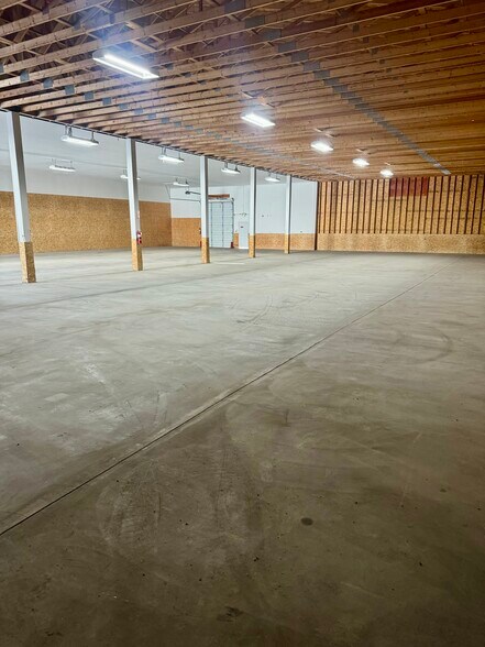 14277 US-97 ALT Hwy, Entiat, WA à louer - Photo du bâtiment - Image 2 de 3