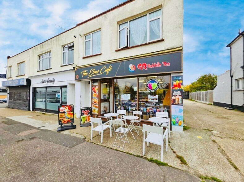 21 Rayleigh Rd, Leigh On Sea à vendre - Photo principale - Image 1 de 5