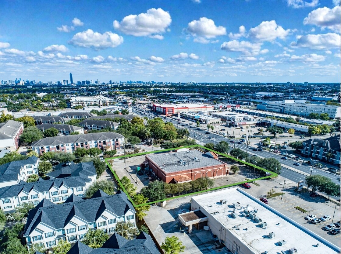 9292 Westheimer Rd, Houston, TX à vendre Photo du bâtiment- Image 1 de 8