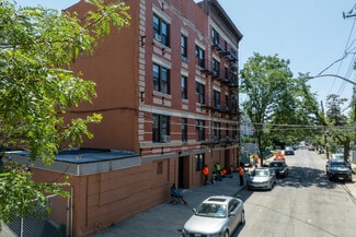 Plus de détails pour 256-258 Woodworth Ave, Yonkers, NY - Multi-résidentiel à vendre