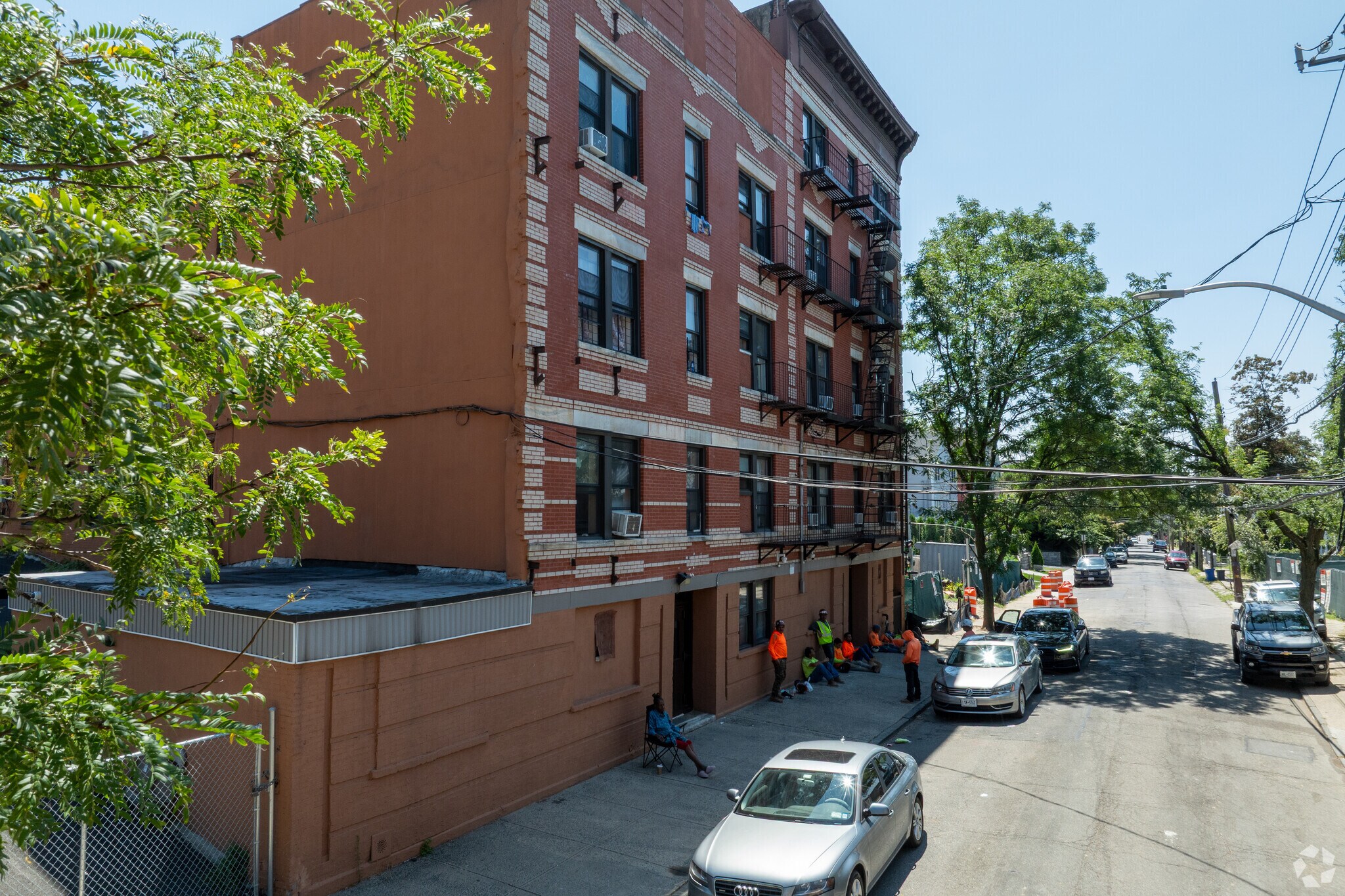 256-258 Woodworth Ave, Yonkers, NY à vendre Photo du bâtiment- Image 1 de 27