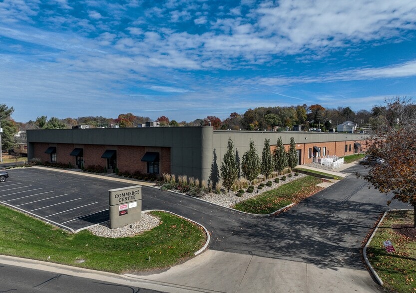 7364-7392 Whipple Ave NW, North Canton, OH for lease - Building Photo - Image 2 of 7