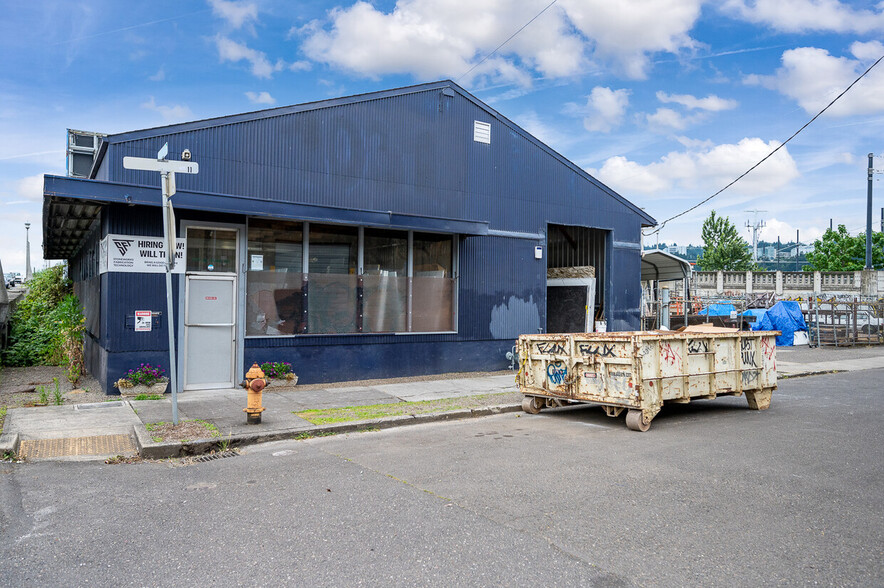 2007 SE Grand Ave, Portland, OR for sale - Building Photo - Image 3 of 5