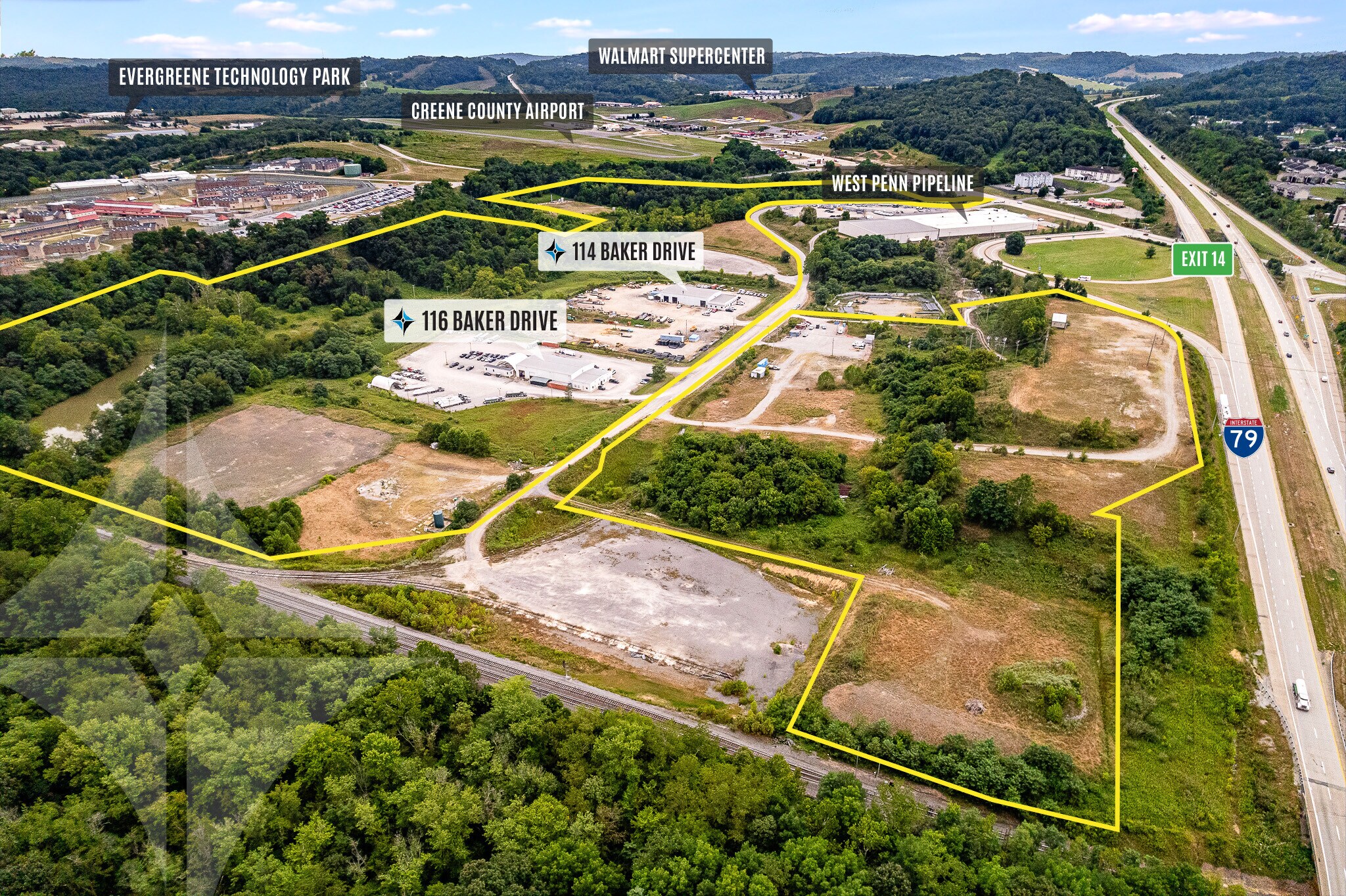 Industrial Investment on 86 +/- AC portefeuille de 2 propriétés à vendre sur LoopNet.ca Photo du bâtiment- Image 1 de 66
