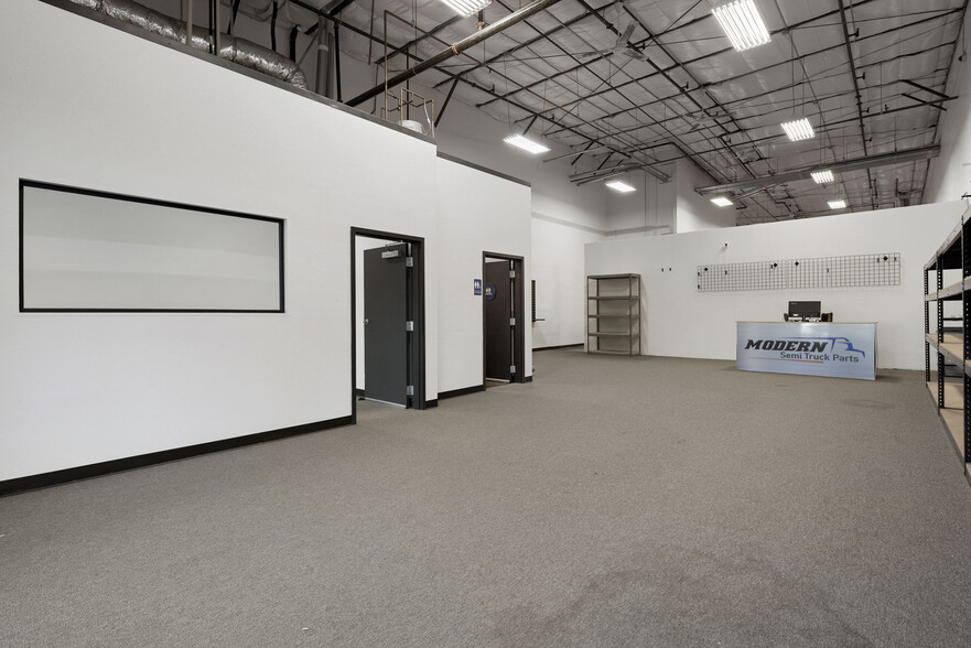 4063 E. Calloway Court, Stockton, CA for lease - Building Photo - Image 3 of 35
