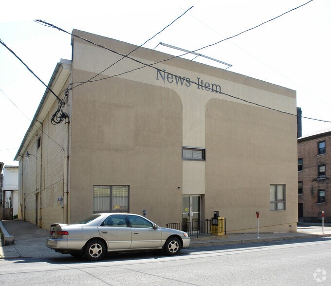 707 N Rock St, Shamokin, PA à vendre - Photo du bâtiment - Image 2 de 2