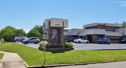 4215 N Classen Blvd, Oklahoma City, OK à vendre - Photo du bâtiment - Image 2 de 14