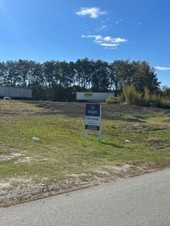 10894 Houser Dr, Fredericksburg, VA for lease Primary Photo- Image 1 of 7