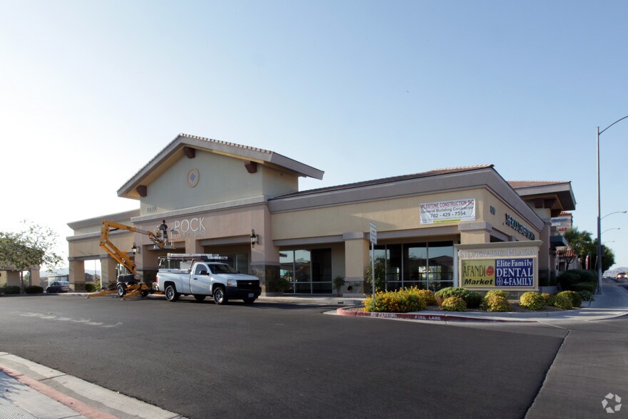 8200 Maryland Pky, Las Vegas, NV à louer - Photo principale - Image 3 de 11