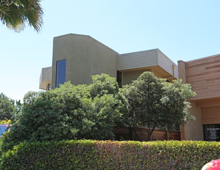 1610 Oak Park Blvd, Pleasant Hill, CA à louer - Photo du bâtiment - Image 3 de 10