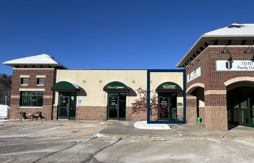 2525-2531 Main St, Cross Plains, WI à louer Photo intérieure- Image 1 de 6