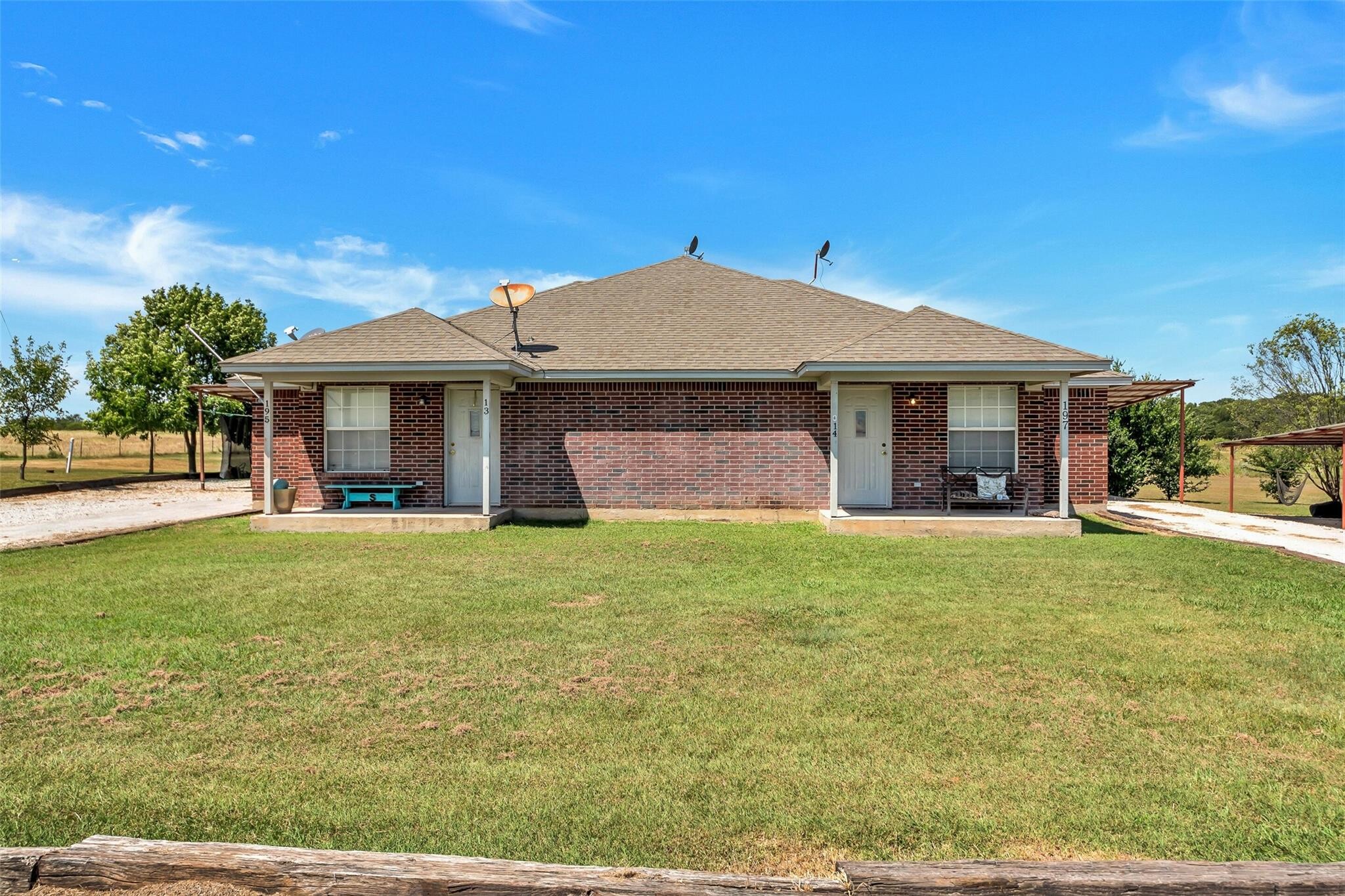 175 Private Road 3459, Paradise, TX for sale Primary Photo- Image 1 of 1